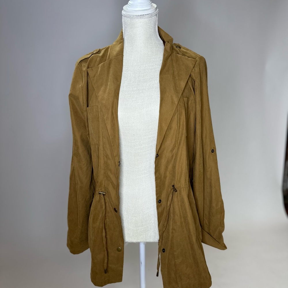 Umgee Tan Trench Coat with Notched Lapel and Mid-Thigh Length